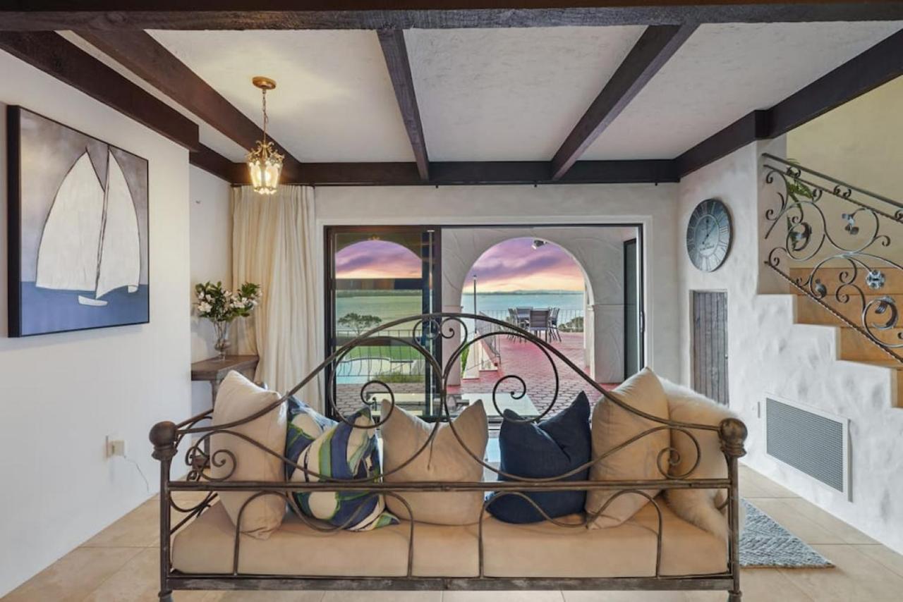 Magnificent Beachfront Mansion - Pool - Fireplace Όκλαντ Εξωτερικό φωτογραφία